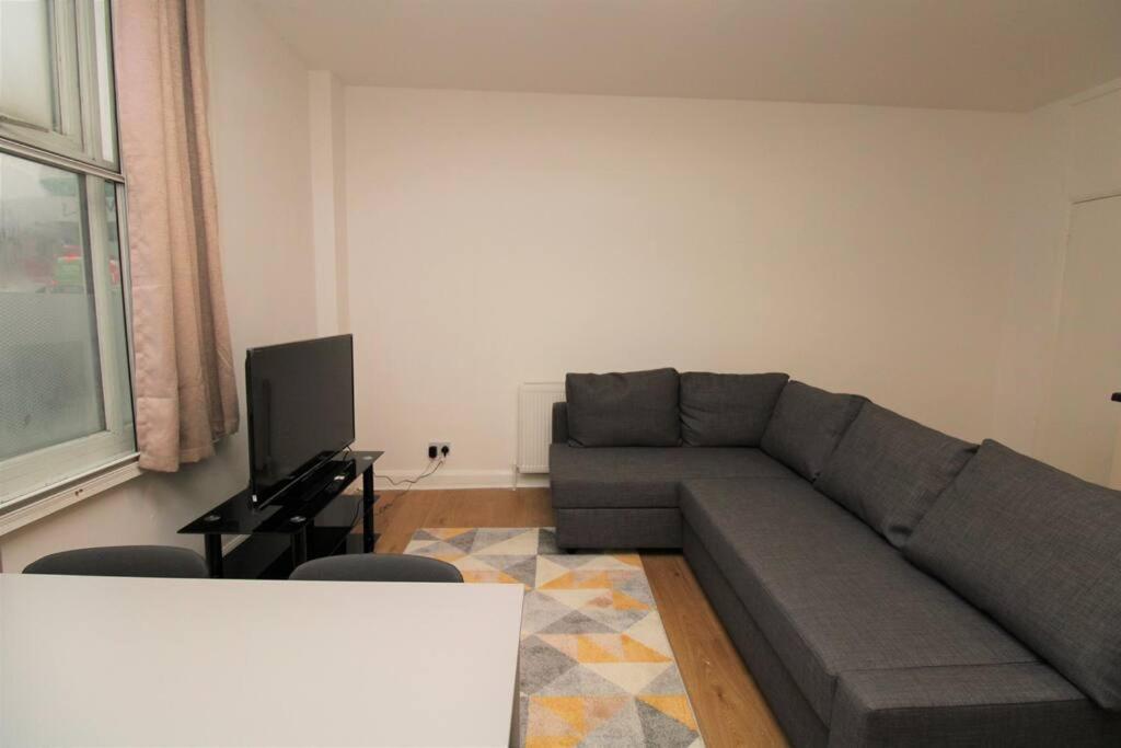 런던 Ideal 2 Bed Flat Close To City 아파트 외부 사진